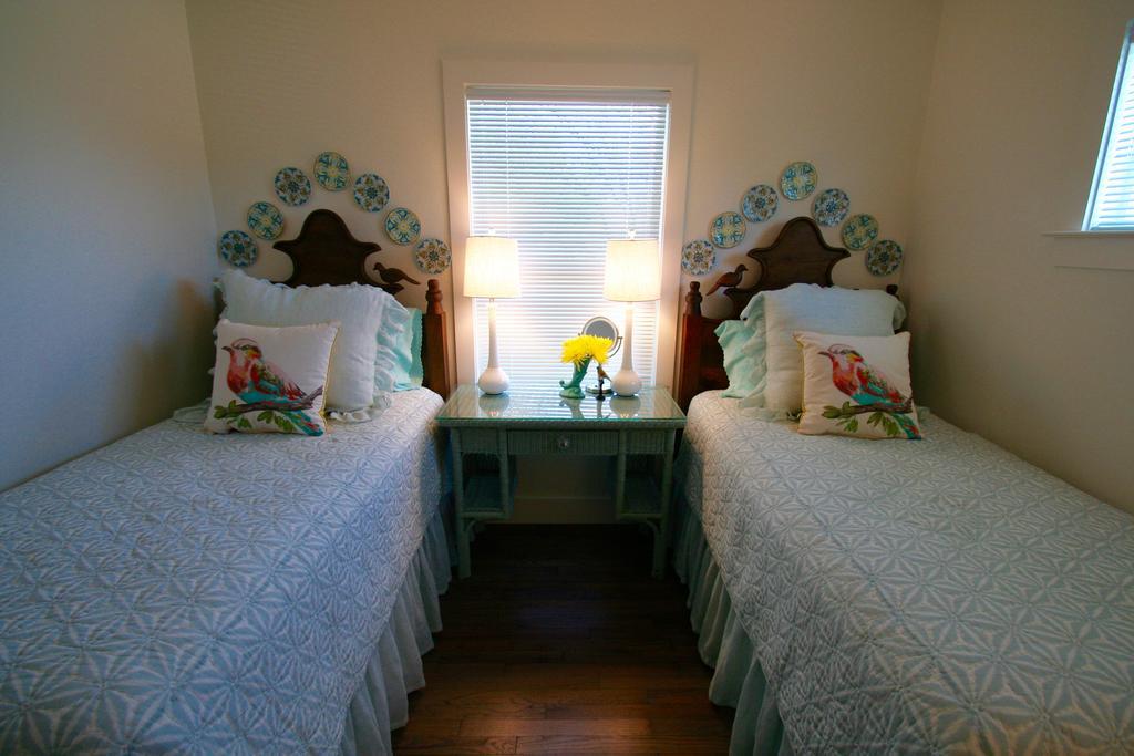 Bear Creek Cottage Manchaca Екстер'єр фото