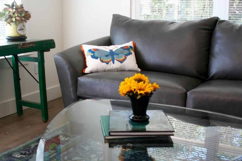 Bear Creek Cottage Manchaca Екстер'єр фото