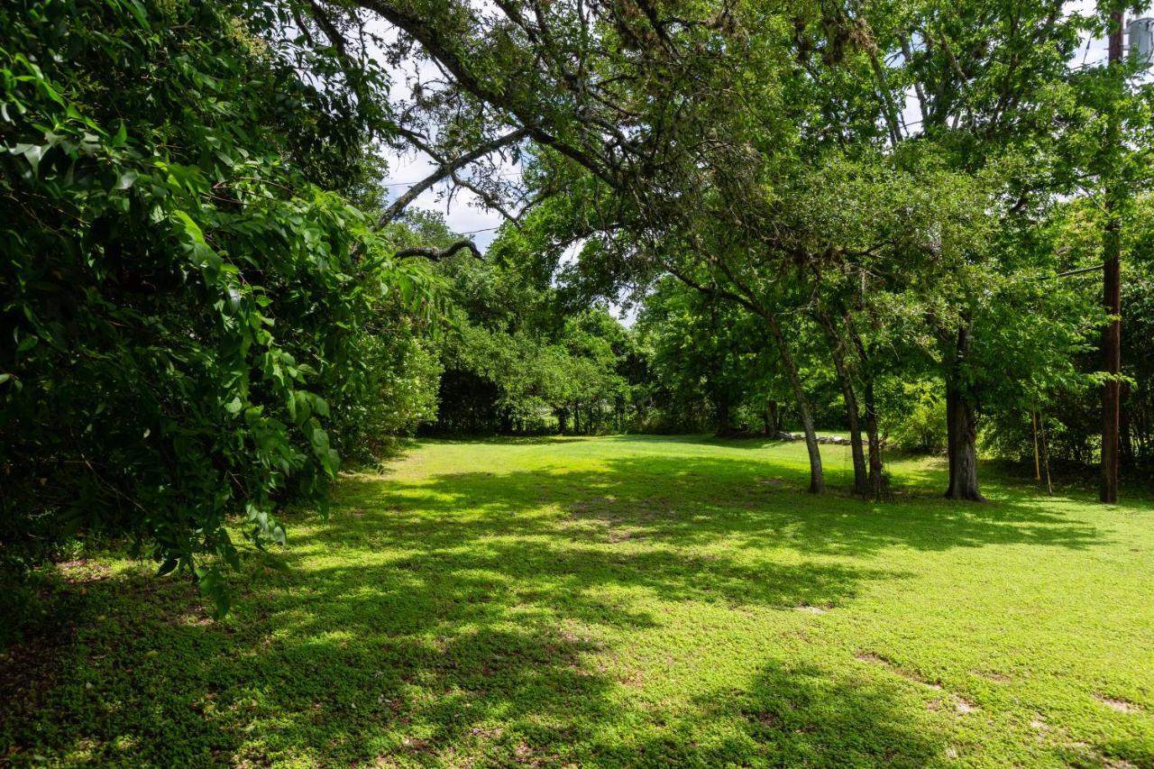Bear Creek Cottage Manchaca Екстер'єр фото
