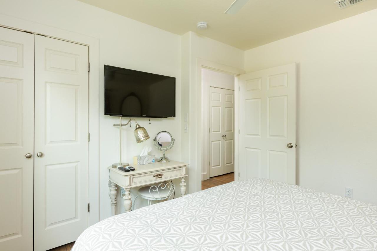 Bear Creek Cottage Manchaca Екстер'єр фото