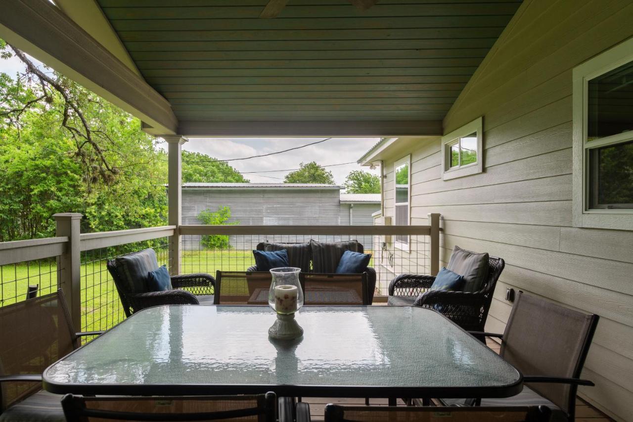 Bear Creek Cottage Manchaca Екстер'єр фото