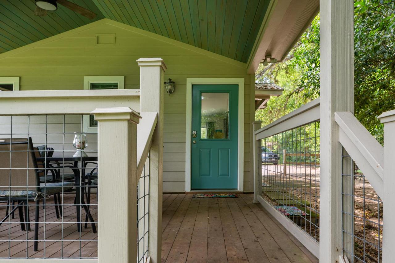 Bear Creek Cottage Manchaca Екстер'єр фото